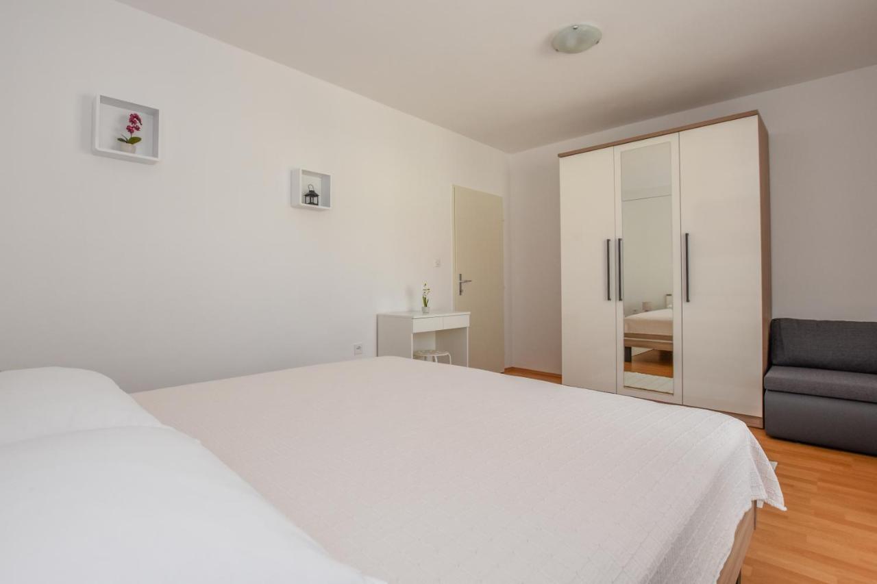 Apartmani Andreja Pag Town Luaran gambar