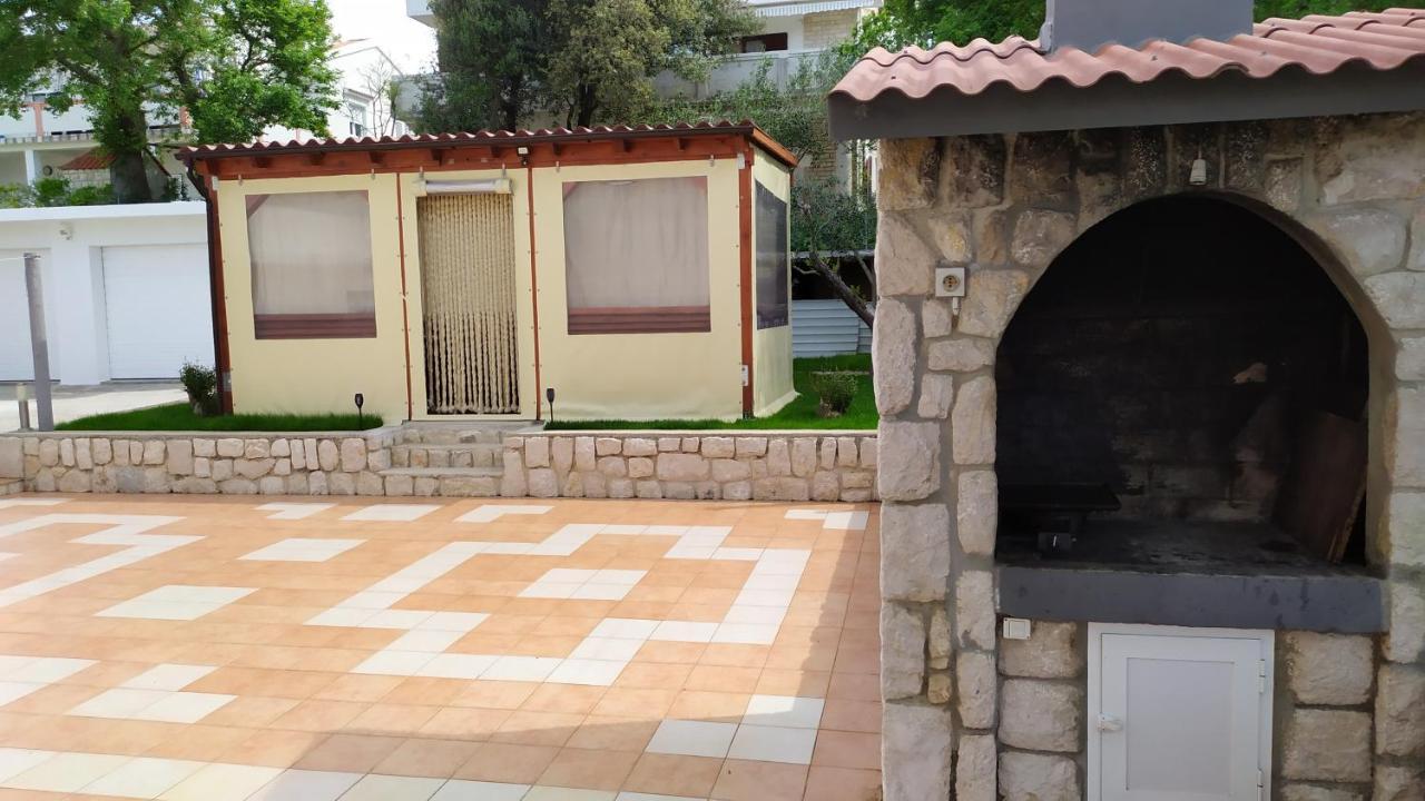 Apartmani Andreja Pag Town Luaran gambar